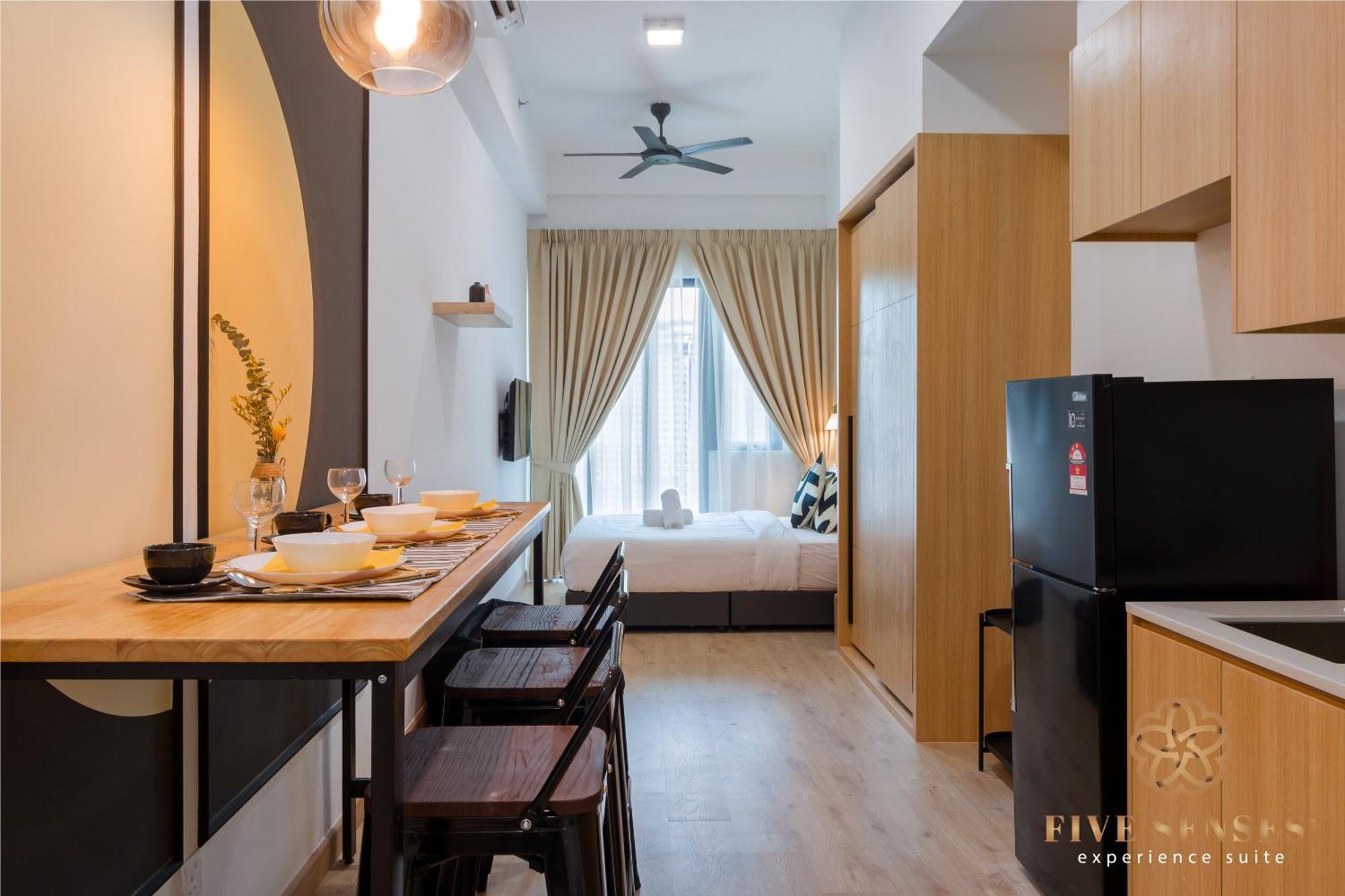 The Colony & The Luxe, Kuala Lumpur By Canopy Lives Δωμάτιο φωτογραφία